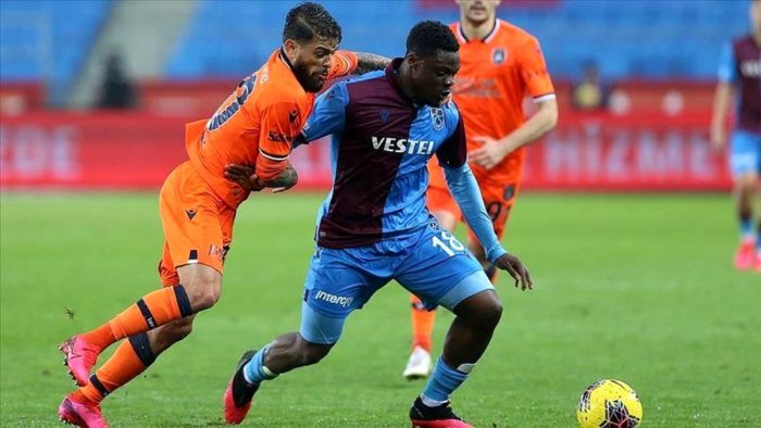 Soi kèo Trabzonspor vs Basaksehir FK vào 23h ngày 25/12/2021