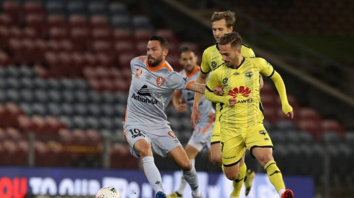 Soi kèo Wellington Phoenix vs Brisbane Roar vào 13h25 ngày 5/1/2022