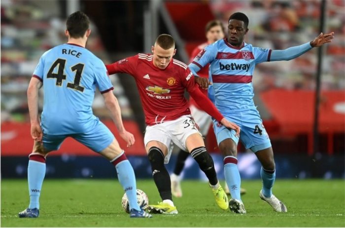 Soi kèo Manchester United vs West Ham United vào 22h ngày 22/1/2022