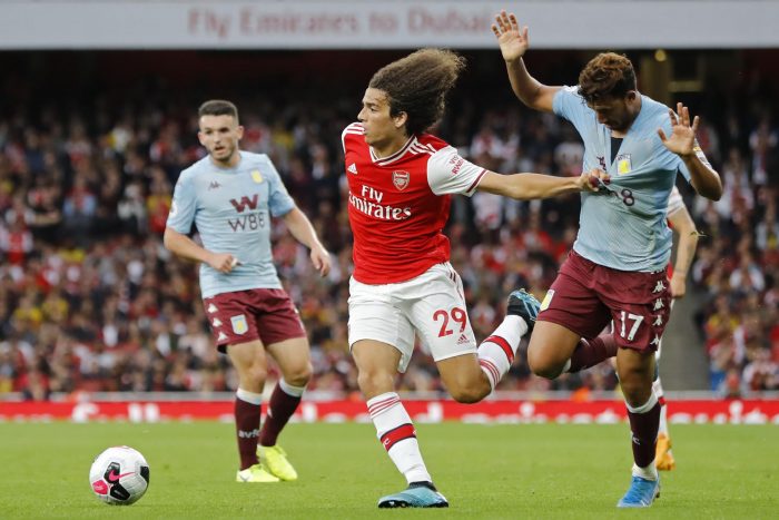 Soi kèo Aston Villa vs Arsenal vào 19h30 ngày 19/3/2022