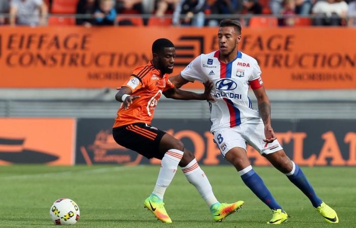 Soi kèo Lorient vs Lyon vào 3h ngày 5/3/2022