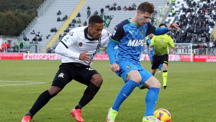 Soi kèo Sassuolo vs Spezia vào 0h45 ngày 19/3/2022