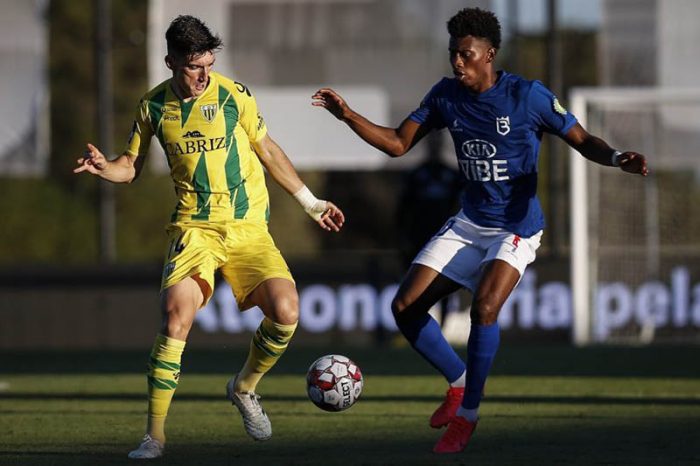 Soi kèo Tondela vs Belenenses SAD vào 3h15 ngày 8/3/2022
