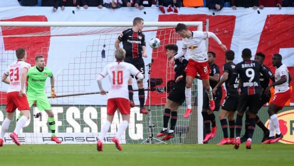 Soi kèo Leverkusen vs Leipzig vào 0h30 ngày 18/4/2022