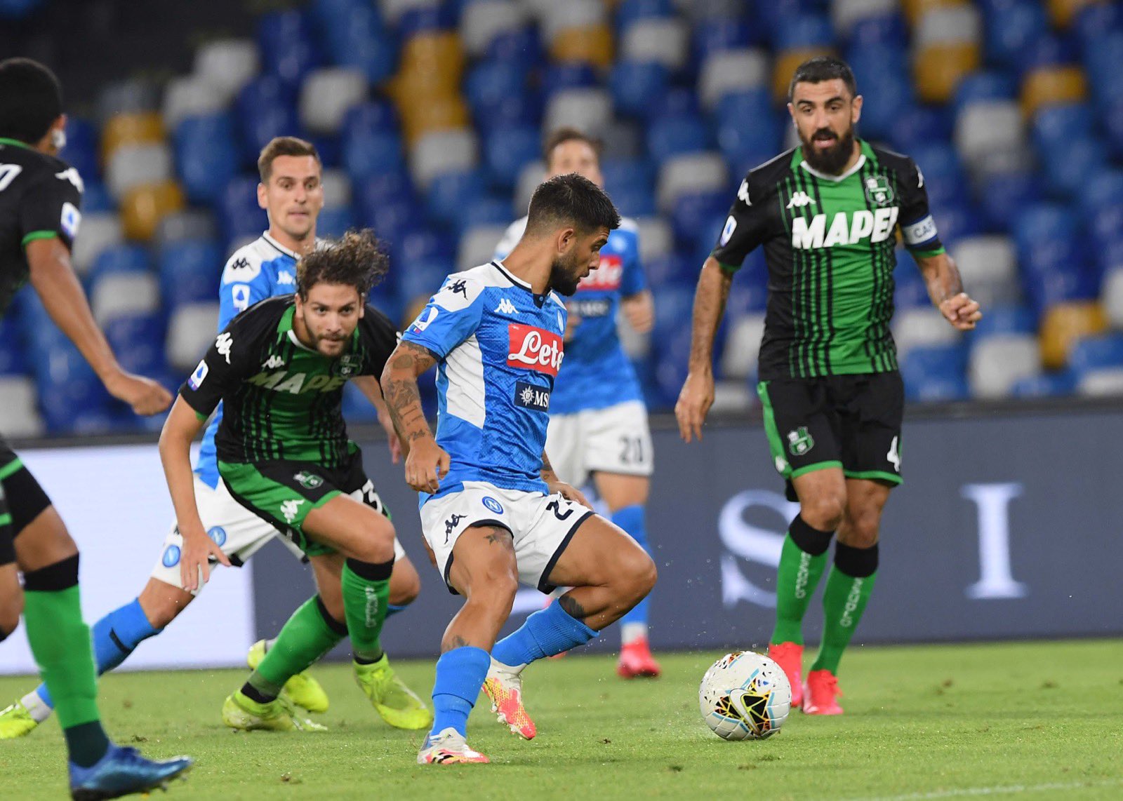 soi-keo-napoli-vs-sassuolo-vao-20h-ngay-30-4-2022-1