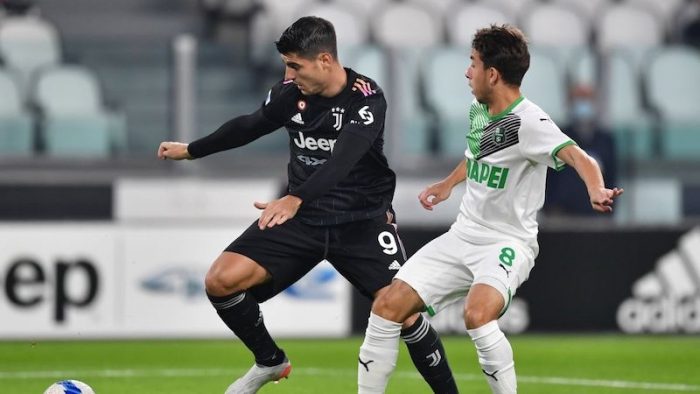 Soi kèo Sassuolo vs Juventus vào 1h45 ngày 26/4/2022