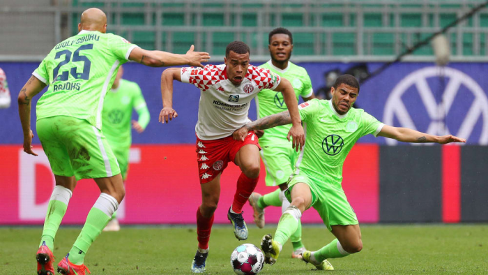 Soi kèo VfL Wolfsburg vs Mainz 05 vào 1h30 ngày 23/4/2022