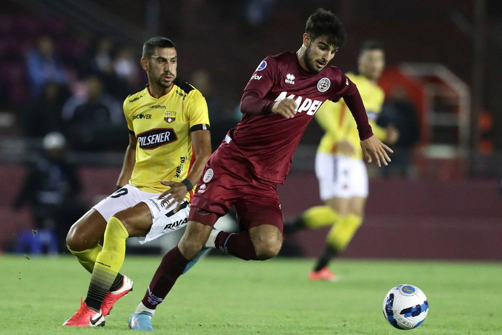 soi-keo-barcelona-sc-vs-lanus-vao-7h30-ngay-5-5-2022-1