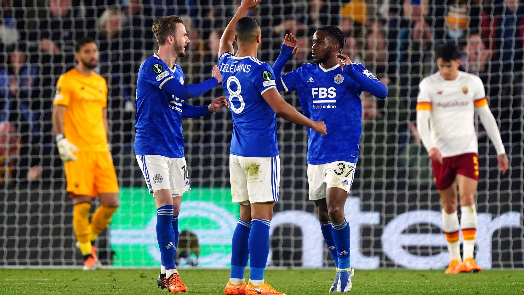 soi-keo-roma-vs-leicester-vao-2h-ngay-6-5-2022-2