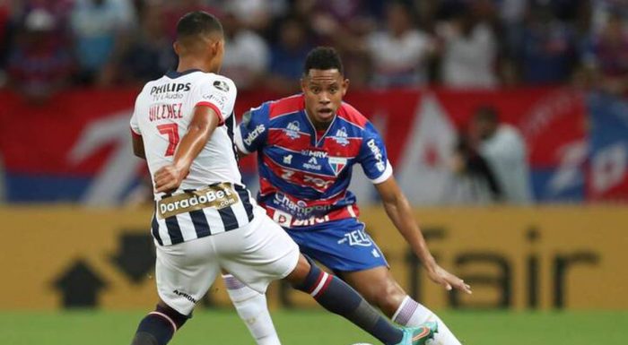 Soi kèo Fortaleza vs Estudiantes de La Plata vào 7h30 ngày 1/7/2022