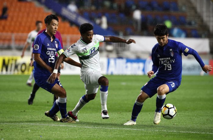 Soi kèo Jeonbuk vs Suwon Bluewings vào 17h ngày 22/6/2022