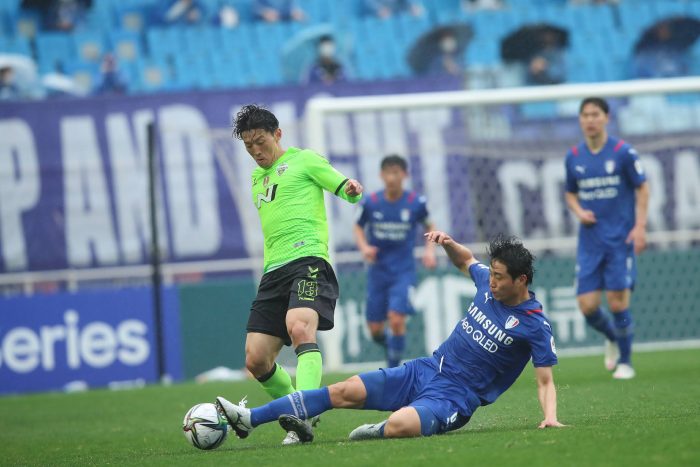 Soi kèo Jeonbuk vs Suwon Samsung Bluewings vào 17h ngày 29/6/2022