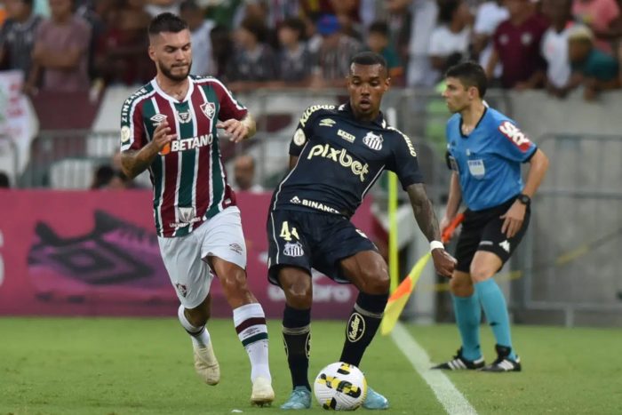 Soi kèo Santos vs Fluminense vào 6h ngày 2/8/2022