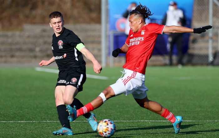 Soi kèo SL Benfica vs FC Midtjylland vào 2h ngày 3/8/2022