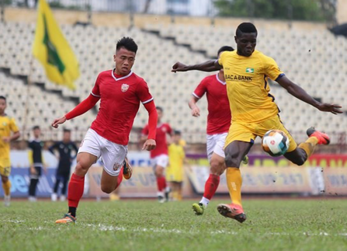 Soi kèo SLNA vs Hồng Lĩnh Hà Tĩnh vào 18h ngày 15/7/2022