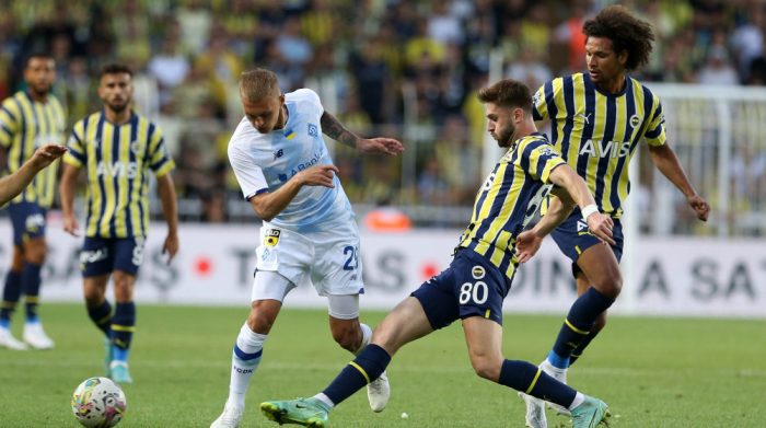 Soi kèo FC Slovacko vs Fenerbahce vào 0h ngày 12/8/2022