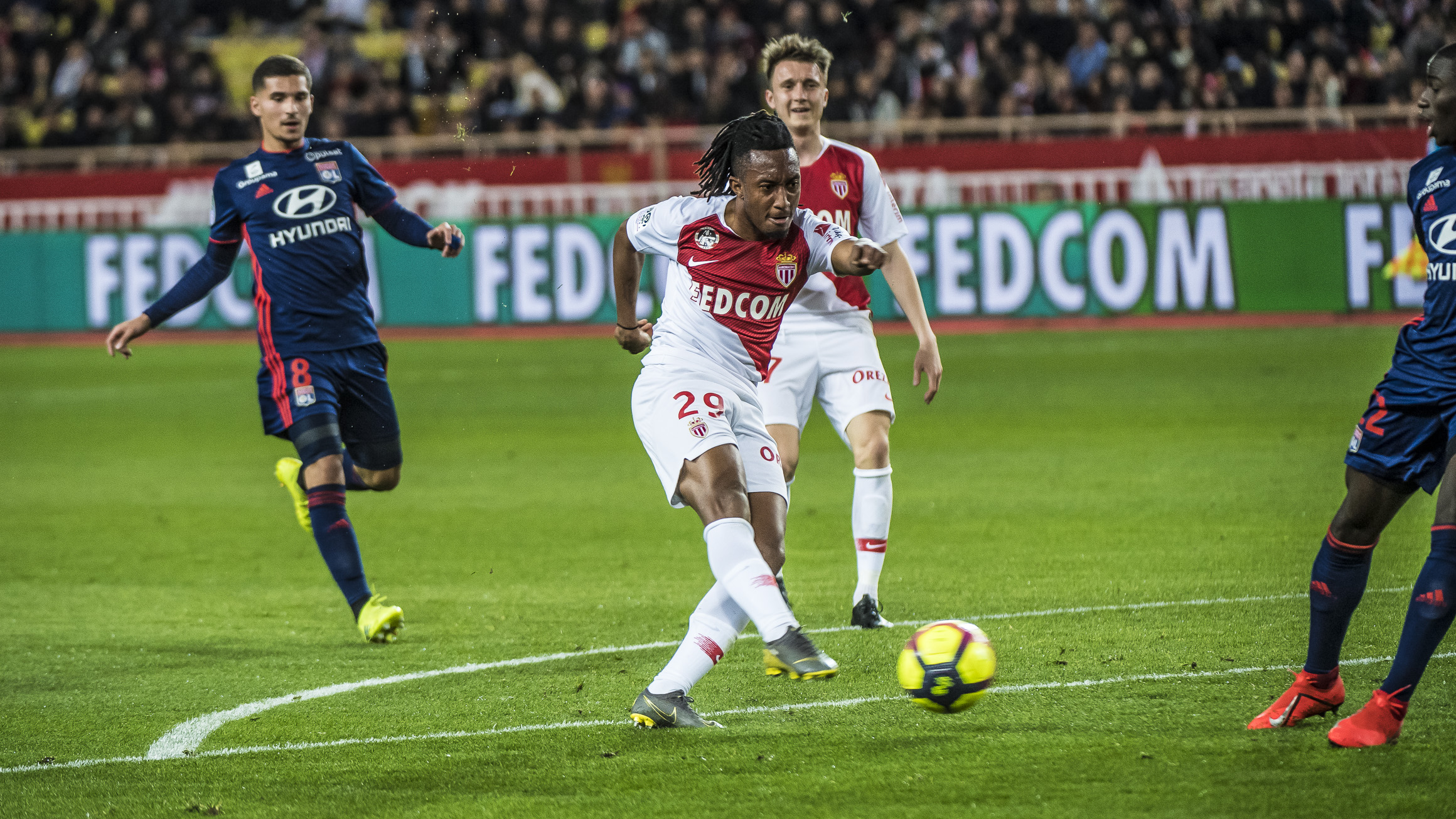 soi-keo-monaco-vs-lyon-vao-1h45-ngay-12-9-2022-2