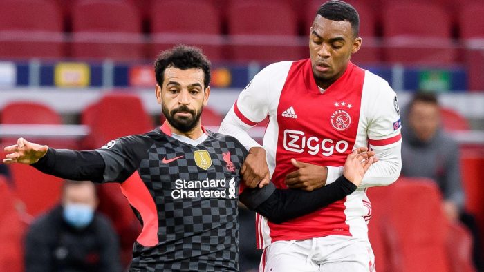 Soi kèo Ajax vs Liverpool vào 2h ngày 27/10/2022
