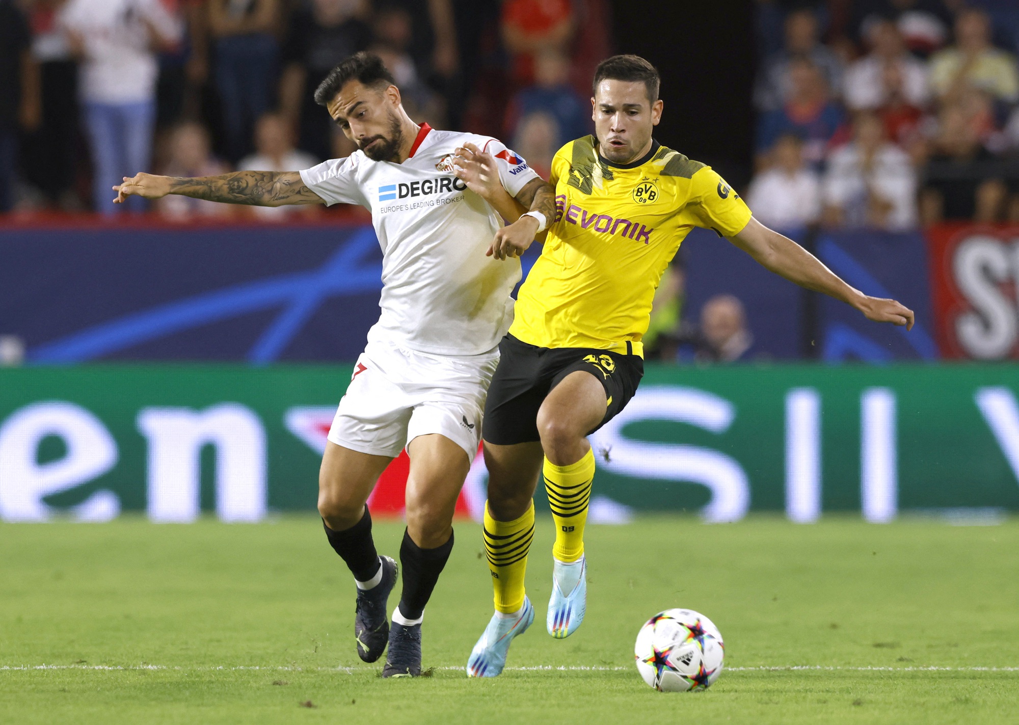 soi-keo-dortmund-vs-sevilla-vao-2h-ngay-12-10-2022-1