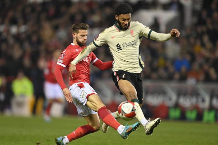 Soi kèo Nottingham Forest vs Liverpool vào 18h30 ngày 22/10/2022