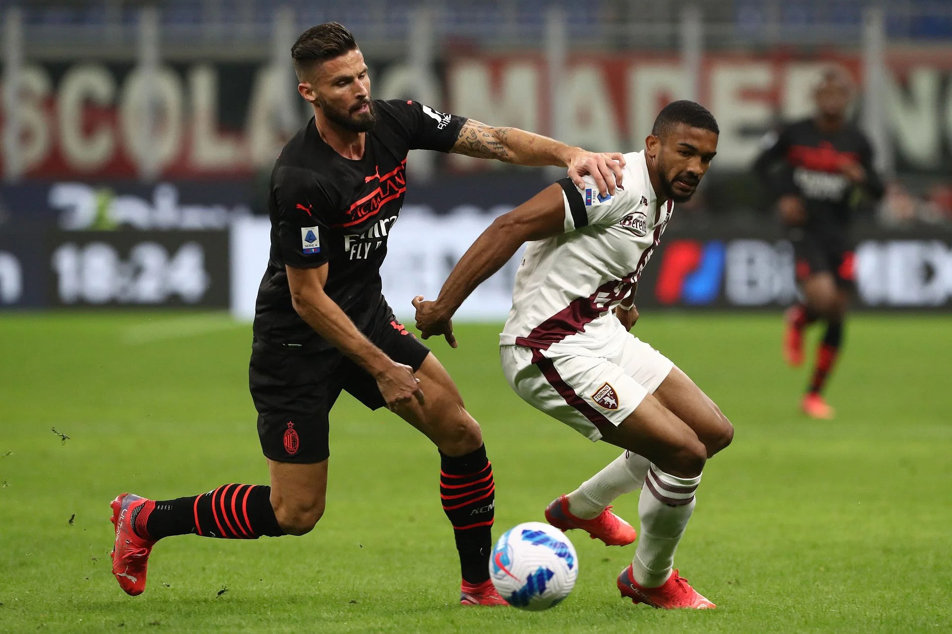 soi-keo-torino-vs-ac-milan-vao-2h45-ngay-31-10-2022-1