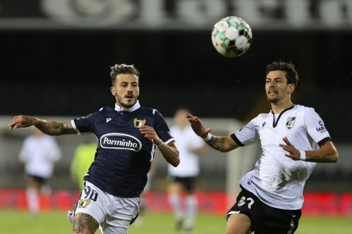 Soi kèo Vitoria Guimaraes vs FC Famalicao vào 3h15 ngày 1/11/2022