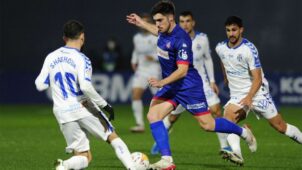 Soi kèo Tenerife vs Oviedo vào 3h ngày 1/12/2022