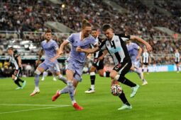 Soi kèo Newcastle vs Leeds vào 22h ngày 31/12/2022