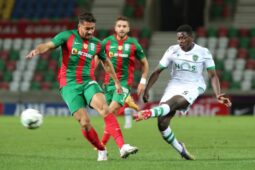 Soi kèo Sporting Lisbon vs Maritimo vào 3h45 ngày 14/12/2022