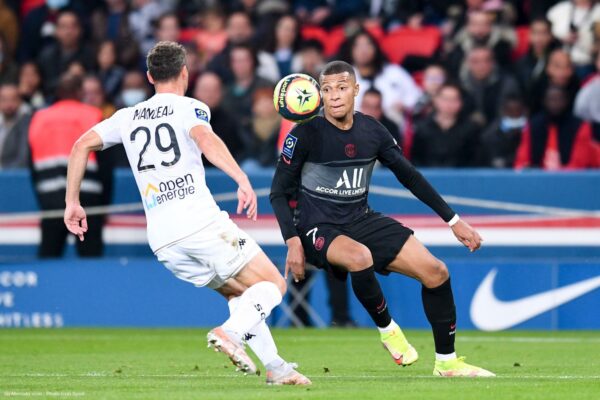 Soi kèo PSG vs Angers vào 3h ngày 12/1/2023