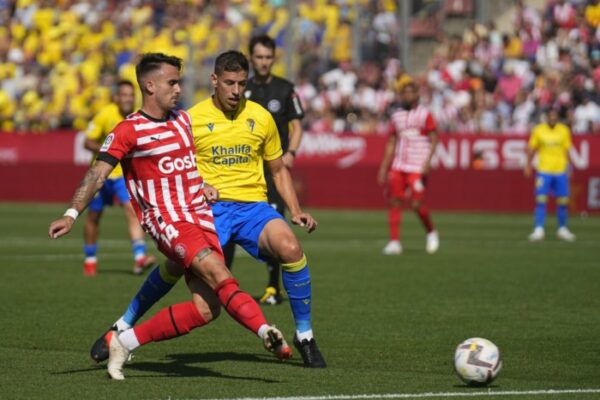 Soi kèo Cadiz vs Girona vào 3h ngày 11/2/2023