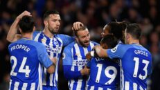 Soi kèo Stoke vs Brighton vào 2h15 ngày 1/3/2023