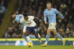 Soi kèo Tottenham Hotspur vs Man City vào 23h30 ngày 5/2/2023