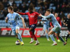 Soi kèo West Brom vs Coventry vào 3h ngày 4/2/2023