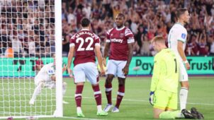 Soi kèo AEK Larnaca vs West Ham United vào 0h45 ngày 10/3/2023