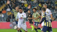 Soi kèo Fenerbahce vs Istanbulspor vào 0h ngày 25/4/2023