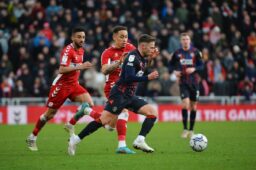 Soi kèo Luton vs Middlesbrough vào 2h ngày 25/4/2023