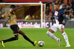 Soi kèo PSG vs Lens vào 2h ngày 16/4/2023