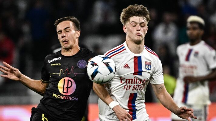 Soi kèo Toulouse vs Lyon vào 2h ngày 15/4/2023