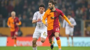 Soi kèo Istanbulspor vs Galatasaray vào 0h ngày 17/5/2023