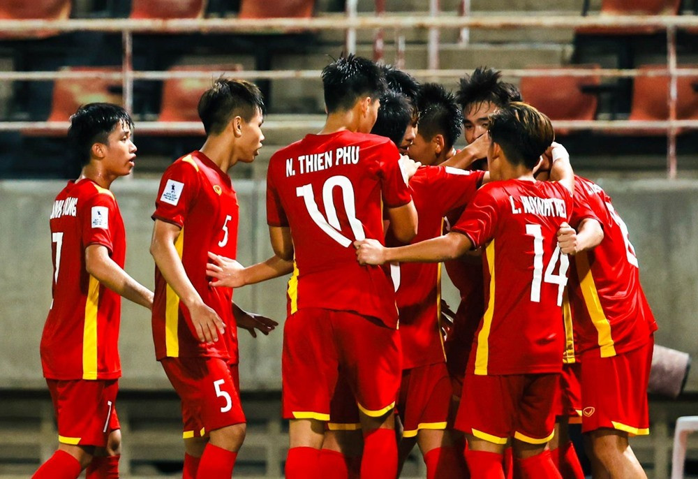 soi-keo-u17-viet-nam-vs-u17-uzbekistan-vao-19h-ngay-23-6-2023-1