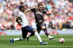 Soi kèo Brentford vs Tottenham Hotspur vào 20h ngày 13/8/2023