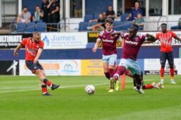 Soi kèo Luton Town vs West Ham vào 2h ngày 2/9/2023
