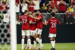 Soi kèo Manchester United vs Racing Club De Lens vào 18h45 ngày 5/8/2023