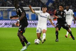 Soi kèo Panathinaikos vs Marseille vào 1h ngày 10/8/2023