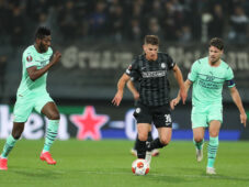 Soi kèo Sturm Graz vs PSV vào 1h30 ngày 16/8/2023