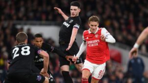 Soi kèo West Ham United vs Arsenal vào 2h30 ngày 2/11/2023