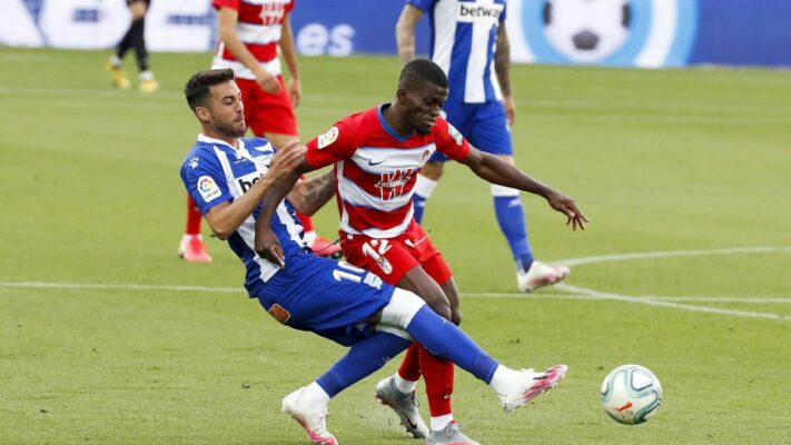 Soi kèo Deportivo Alaves vs Granada CF vào 3h ngày 25/11/2023