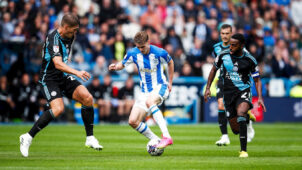 Soi kèo Leicester City vs Huddersfield Town vào 22h ngày 1/1/2024