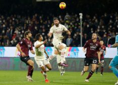 Soi kèo Salernitana vs Milan vào 2h45 ngày 23/12/2023